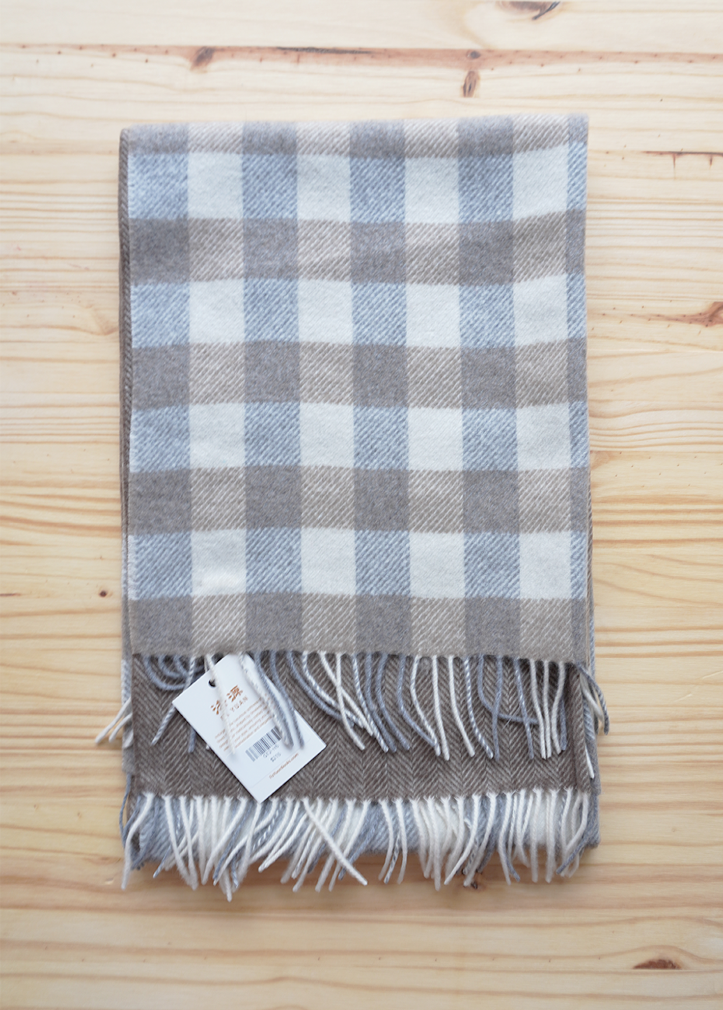Shawl_Blue_LargePlaid